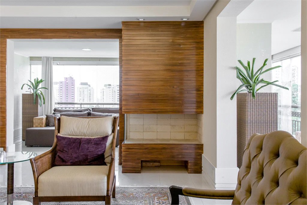 Apartamento à venda com 4 suítes em Vila Suzana, São Paulo, SP