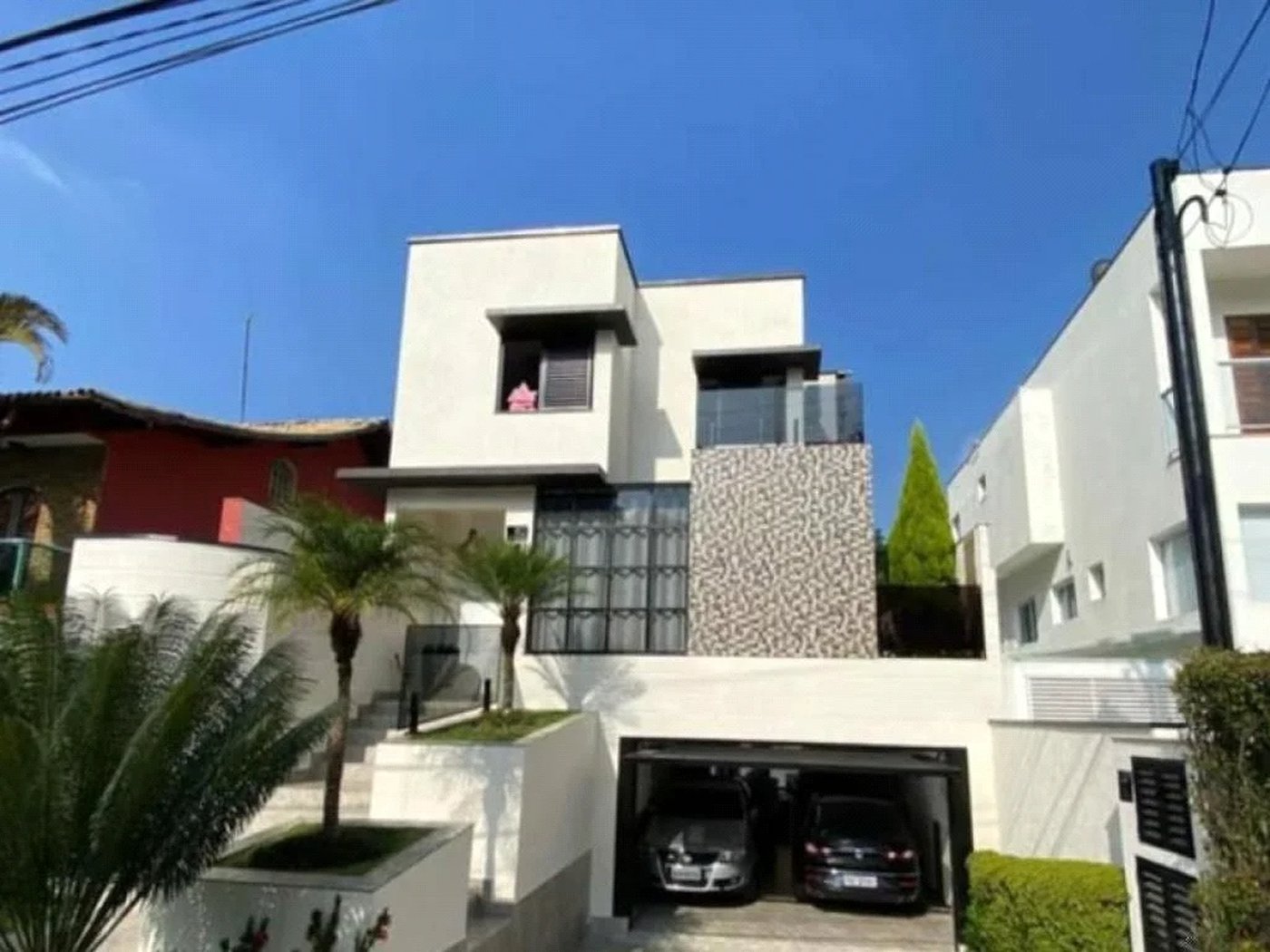 Casa à venda com 3 quartos, sendo 1 suíte, em Parque Monte Alegre, Taboão da Serra, SP