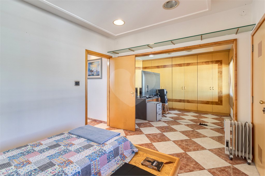Casa à venda com 3 quartos, sendo 1 suíte, em Brooklin, São Paulo, SP