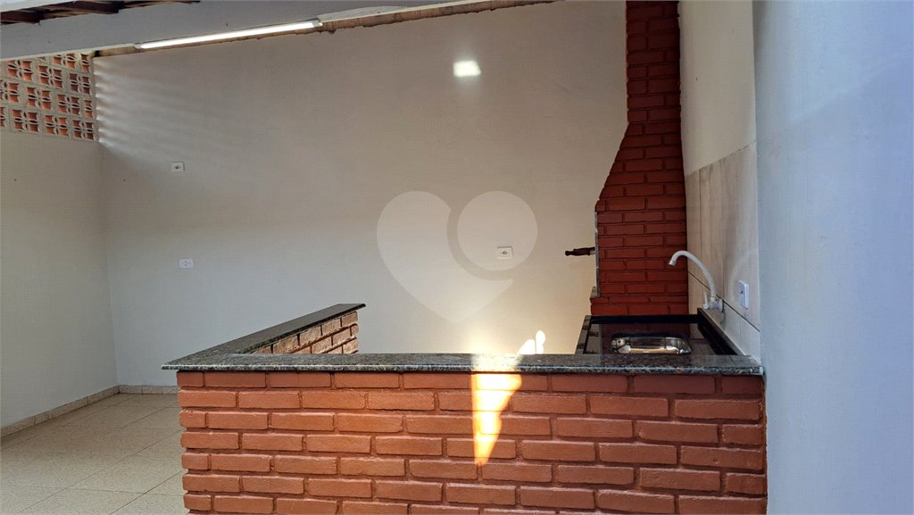Casa à venda com 2 quartos em Jardim Vitória, Mairinque, SP