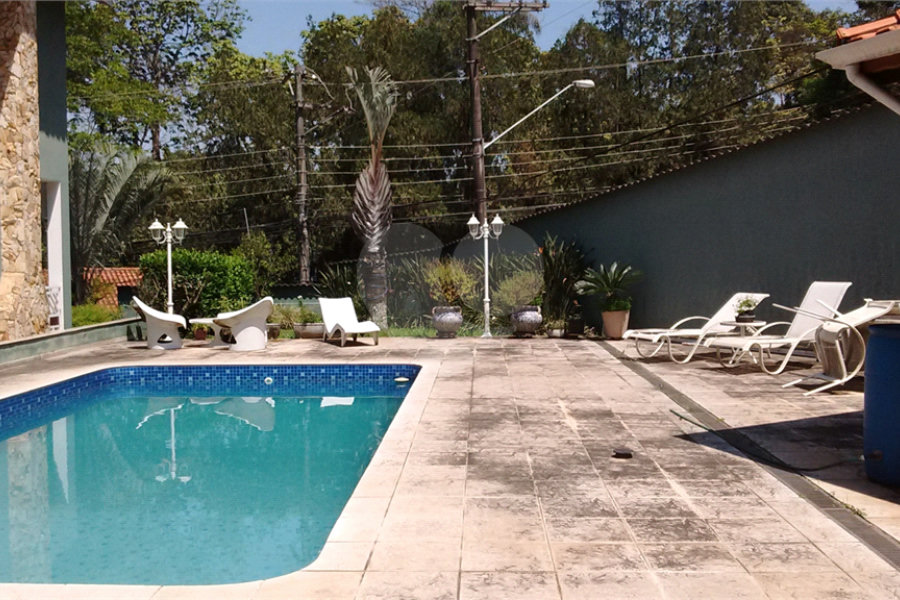Casa à venda com 5 quartos, sendo 2 suítes, em Horto Florestal, São Paulo, SP