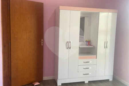 Casa à venda com 3 suítes no condomínio Altos de São Roque, São Roque - SP