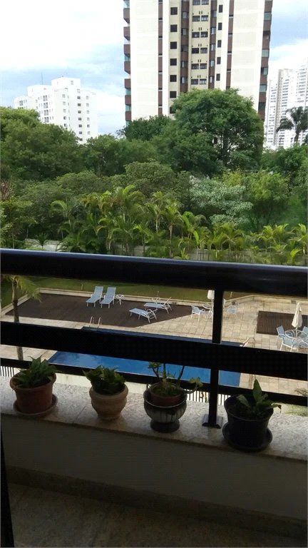 Apartamento à venda com 4 suítes em Vila Suzana, São Paulo, SP