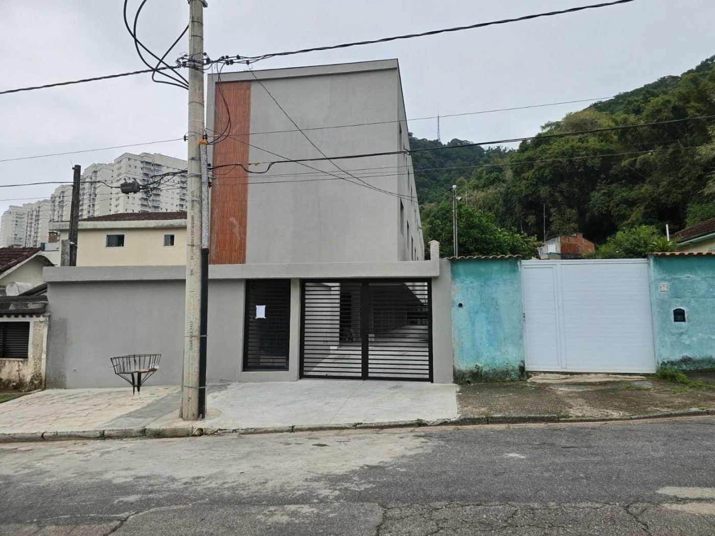 Casa com 2 dormitórios à venda, 89 m² por R$ 700.000,00 - Marapé - Santos/SP