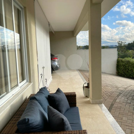 Casa à venda com 3 quartos, sendo 1 suíte, no condomínio Vila Hipica Ii, Vinhedo - SP