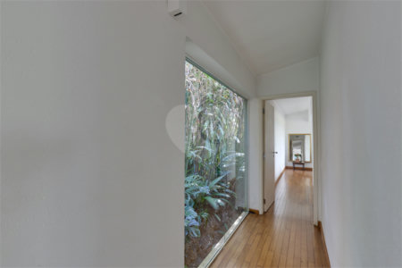 Casa à venda com 3 quartos, sendo 1 suíte, em Guarapiranga, São Paulo, SP