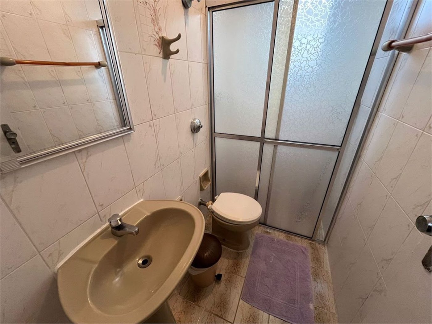 Apartamento Residencial à venda, Jardim Las Palmas, Guarujá - AP0190.