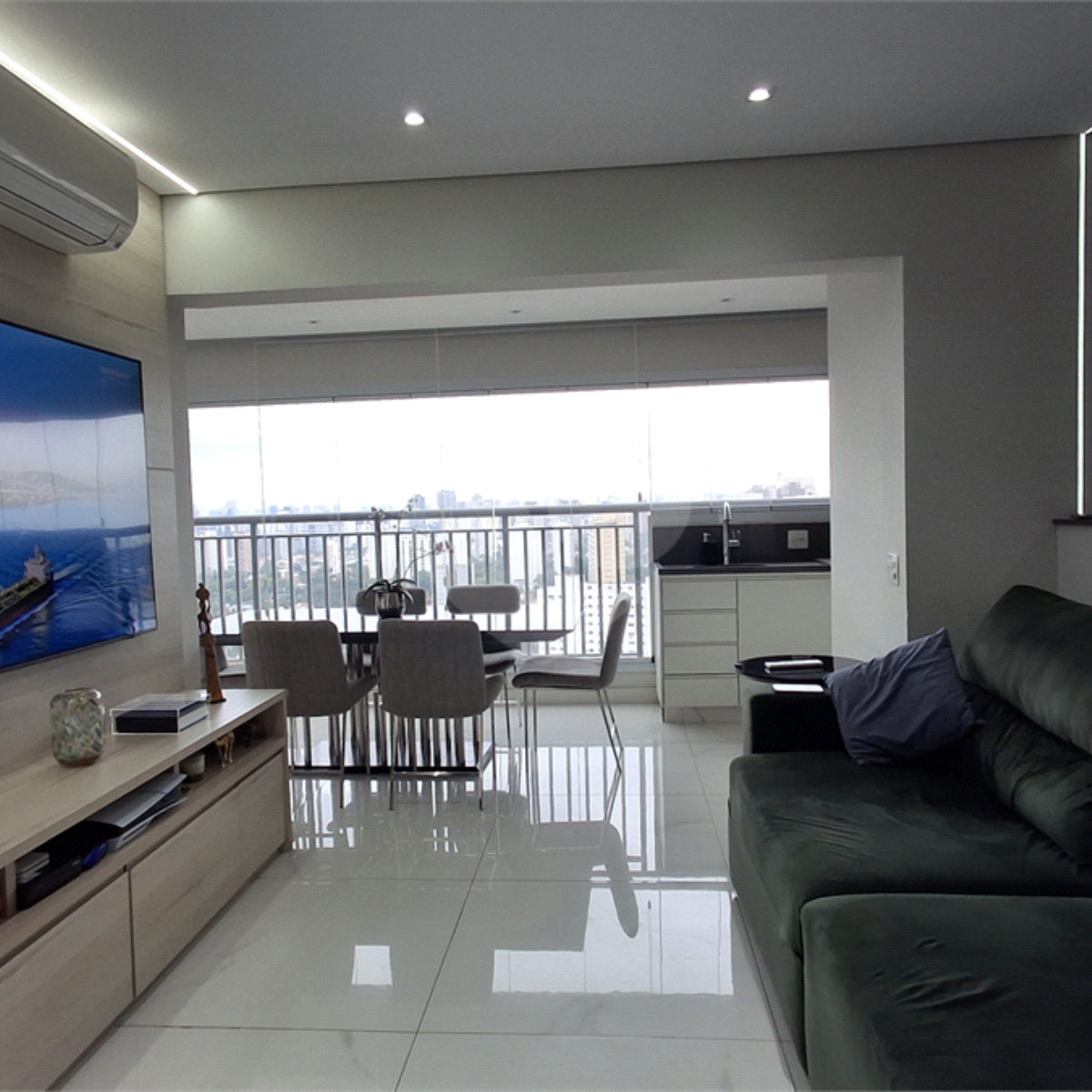 Apartamento para alugar com 2 quartos, sendo 1 suíte, em Alto da Boa Vista, São Paulo, SP
