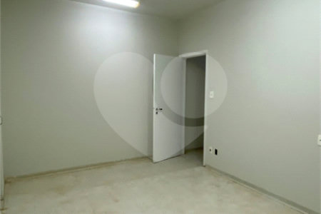 Casa à venda ou para alugar em Vila João Godói, Araraquara, SP