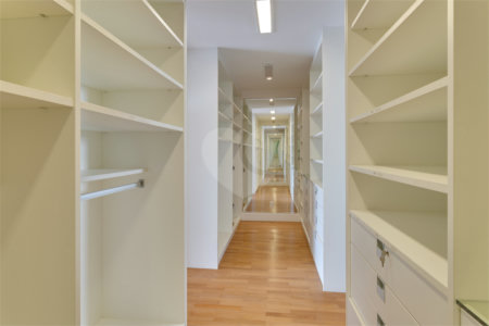 Apartamento à venda com 4 suítes em Campo Belo, São Paulo, SP