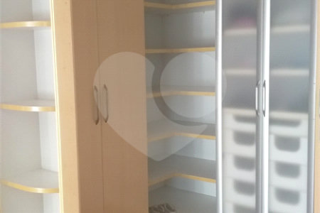 Casa à venda com 5 quartos, sendo 2 suítes, no condomínio Vinhas da Vista Alegre - Lado Sede, Vinhedo - SP
