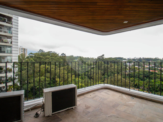 Apartamento à venda com 4 suítes em Jardim Marajoara, São Paulo, SP