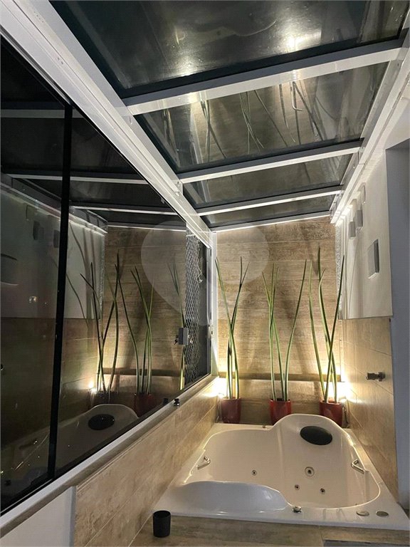Apartamento à venda com 2 quartos, sendo 1 suíte, em Jardim Londrina, São Paulo, SP