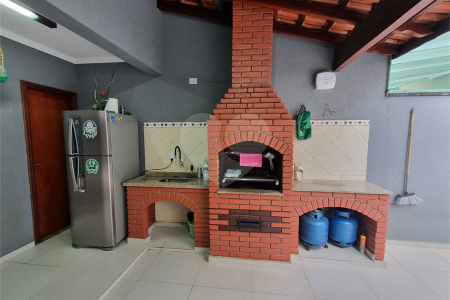 Sobrado à venda com 4 quartos, sendo 2 suítes, em Vila Barreto, São Paulo, SP