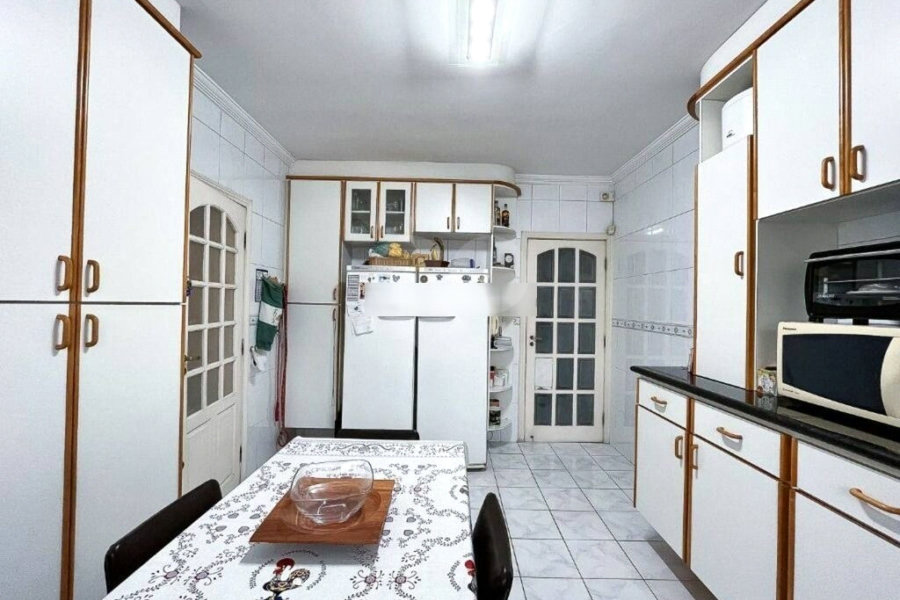 Sobrado à venda com 3 suítes em Vila Guilherme, São Paulo, SP
