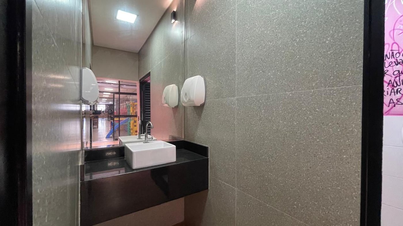 Loja para alugar, 380 m² por R$ 21.640,01/mês - Centro - São Vicente/SP
