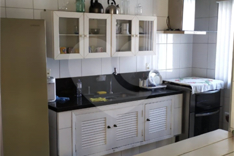 Casa Térrea à venda com 3 quartos, sendo 1 suíte, em Vila Atlântica, Caraguatatuba, SP