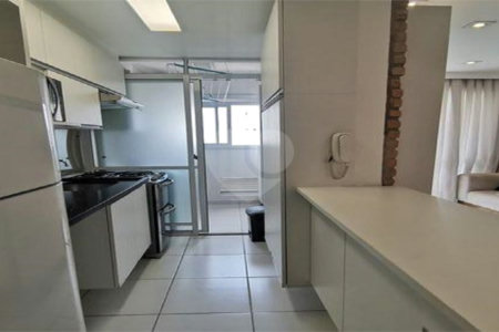 Apartamento à venda com 2 quartos em Parque Reboucas, São Paulo, SP