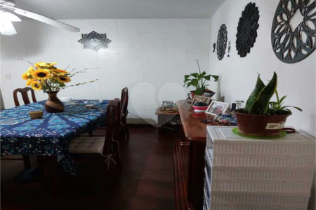 Apartamento à venda com 2 quartos, sendo 1 suíte, em Pinheiros, São Paulo, SP