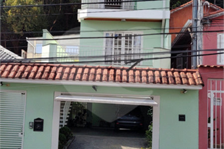 Casa à venda com 3 suítes em Vila Ipojuca, São Paulo, SP