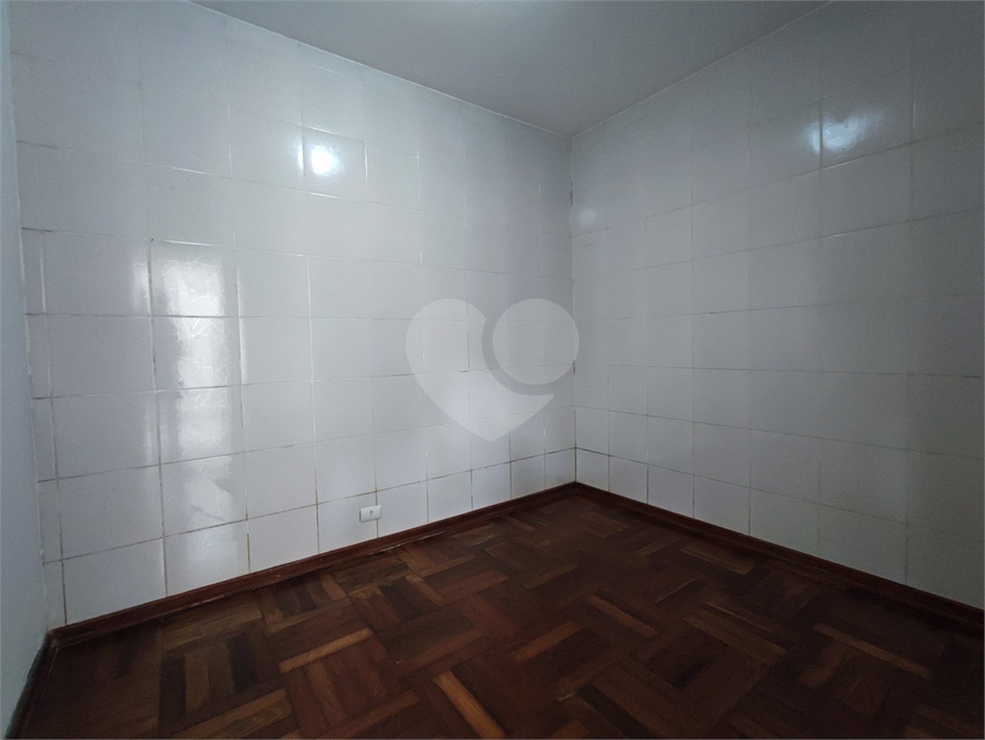 Casa para alugar com 4 quartos, sendo 2 suítes, no condomínio Comendador Elias Zarzur, São Paulo - SP