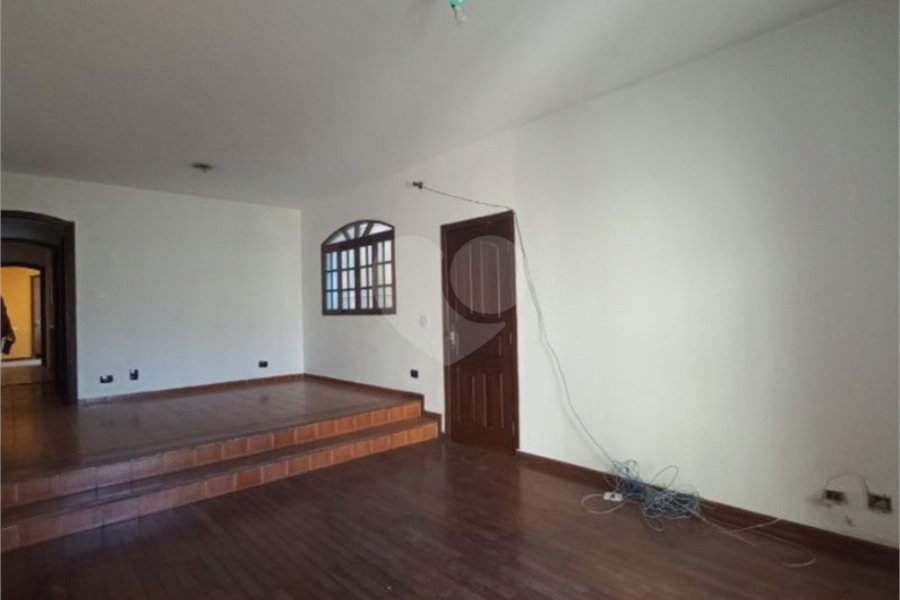 Sobrado à venda com 3 quartos, sendo 1 suíte, em Butantã, São Paulo, SP