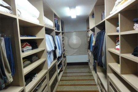 Sobrado à venda com 3 quartos, sendo 1 suíte, em Jardim São Paulo(zona Norte), São Paulo, SP