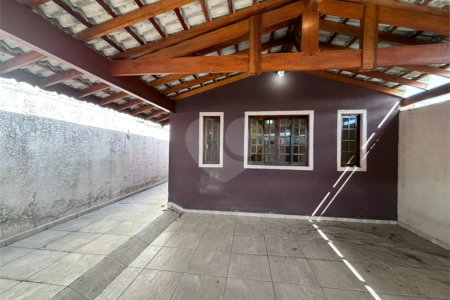 Casa à venda com 2 quartos, sendo 1 suíte, em Nova Cerejeira, Atibaia, SP