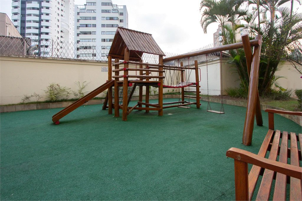 Apartamento à venda com 3 suítes em Vila Andrade, São Paulo, SP