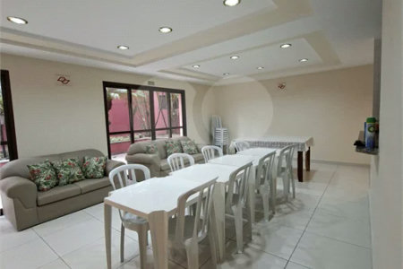 GRANDE OPORTUNIDADE DE COMPRA! APARTAMENTO DE 96m² NO CONDOMÍNIO CÓRSEGA
