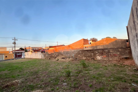 Terreno a venda na vila Brasília