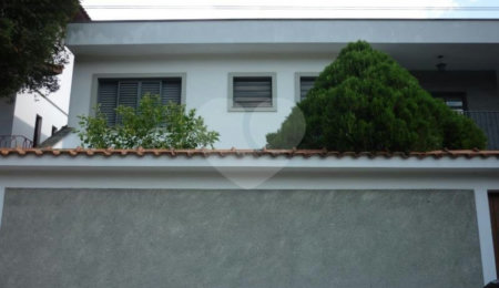 Sobrado à venda com 3 quartos, sendo 1 suíte,  em Horto Florestal, São Paulo, SP