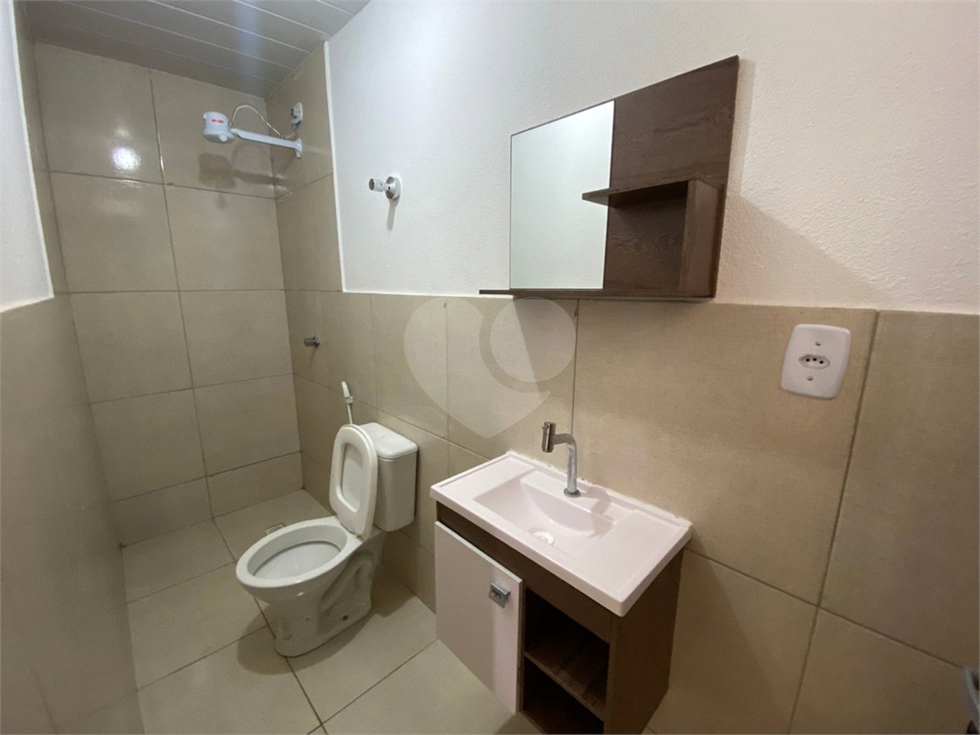 Casa à venda ou para alugar com 10 quartos no Centro, Ponta Porã, MS
