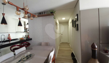 Apartamento à venda com 2 quartos, sendo 1 suíte,  em Jardim São Pedro, Mogi das Cruzes, SP