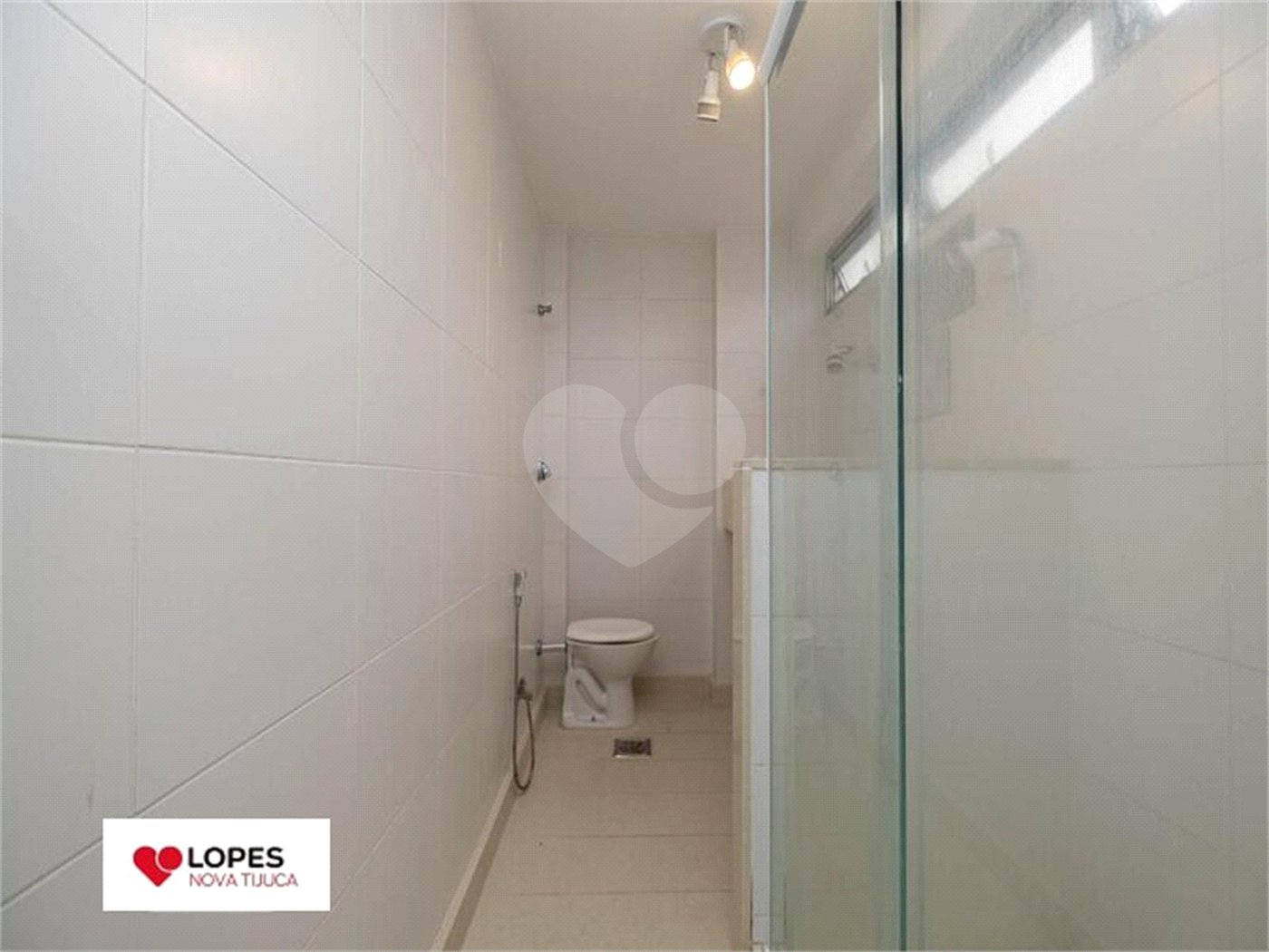 Apartamento à venda com 4 quartos, sendo 2 suítes, em Tijuca, Rio de Janeiro, RJ