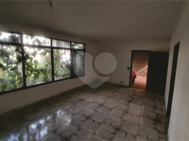 Casa Térrea à venda com 4 quartos, sendo 1 suíte,  em Freguesia do Ó, São Paulo, SP