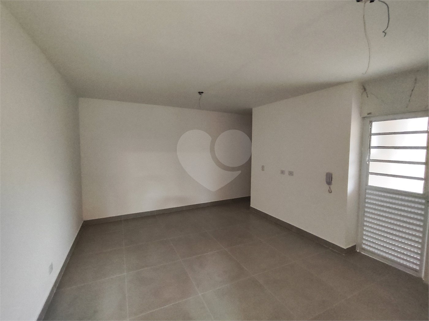 Apartamento à venda com 2 quartos em Vila Vitório Mazzei, São Paulo, SP