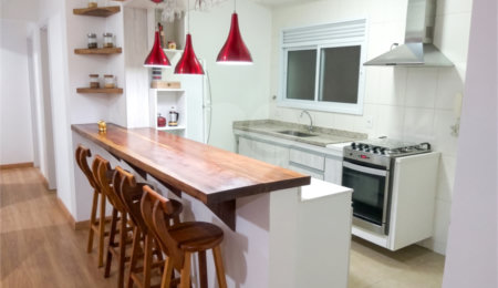 Apartamento à venda com 3 quartos, sendo 1 suíte,  em Vila Suissa, Mogi das Cruzes, SP