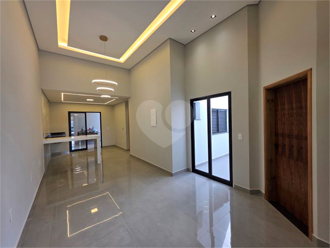 Casa à venda com 3 quartos, sendo 1 suíte,  no condomínio Jardim Residencial Villagio Ipanema I, Sorocaba - SP