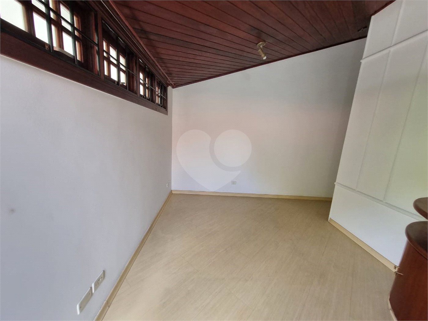 Sobrado à venda com 3 quartos, sendo 1 suíte, em City Recanto Anastácio, São Paulo, SP