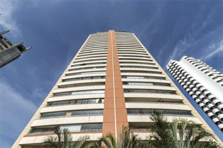 Apartamento à venda com 4 quartos, sendo 3 suítes,  em Real Parque, São Paulo, SP