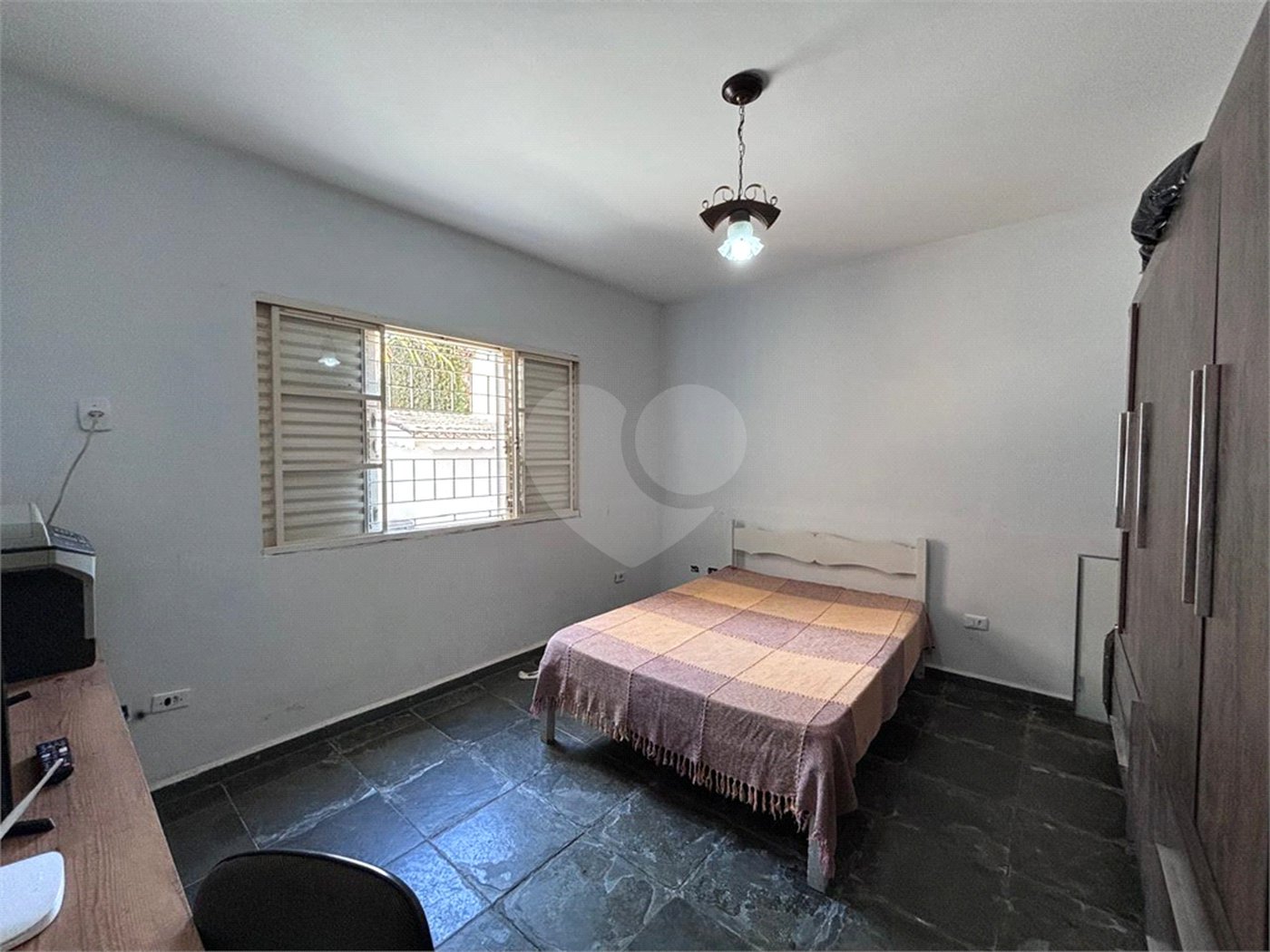 Casa à venda com 5 quartos, sendo 2 suítes,  em Jardim Maristela, Atibaia, SP
