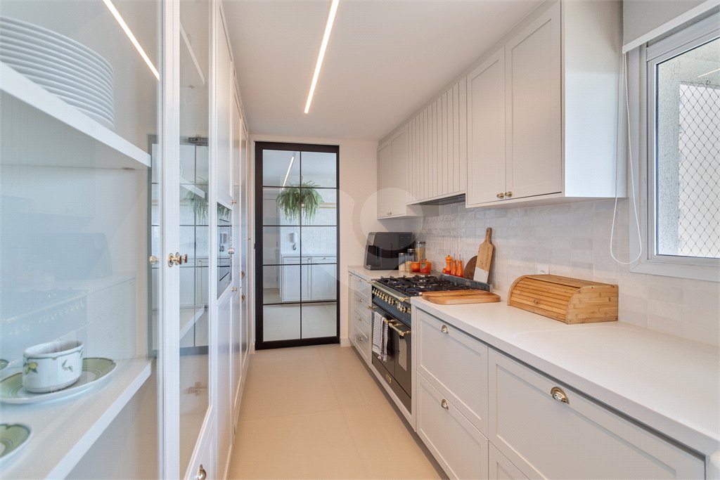 Apartamento à venda com 4 suítes em Panamby, São Paulo, SP