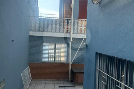 Sobrado à venda com 5 quartos em Bela Vista, Osasco, SP