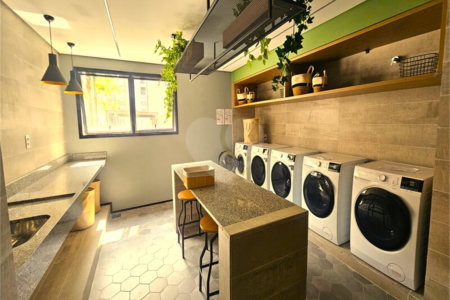 Studio à venda com 1 suíte em Pinheiros, São Paulo, SP