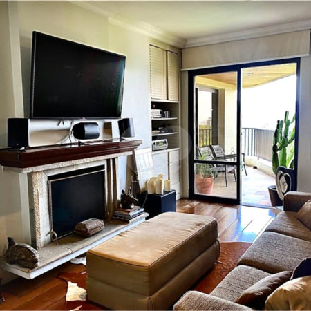 Apartamento à venda com 4 quartos, sendo 3 suítes,  em Vila Suzana, São Paulo, SP