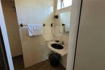 Casa Térrea à venda com 2 quartos, sendo 1 suíte, em Alto da Boa Vista, São Paulo, SP
