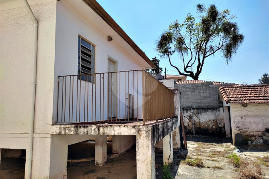 Casa Térrea à venda com 3 quartos em Horto, São Paulo, SP