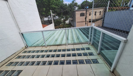 Sobrado à venda com 3 quartos, sendo 1 suíte,  em Cupecê, São Paulo, SP