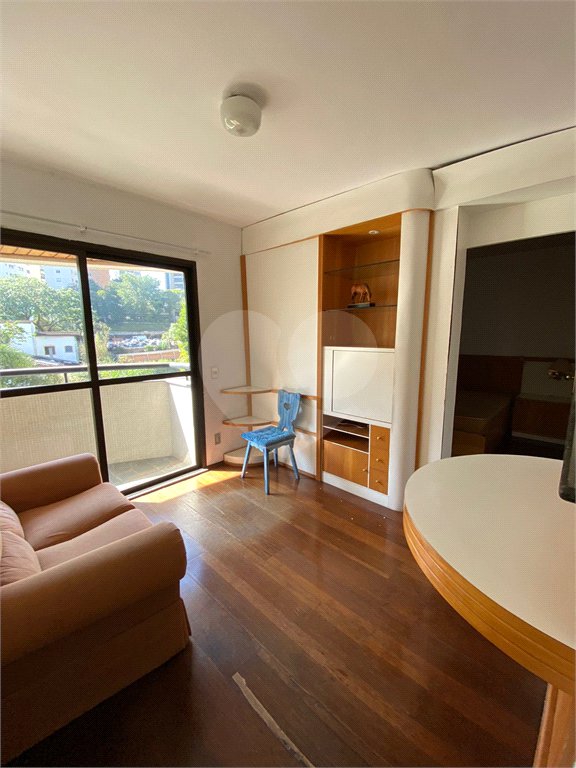 Apartamento à venda com 1 quarto em Vila Suzana, São Paulo, SP